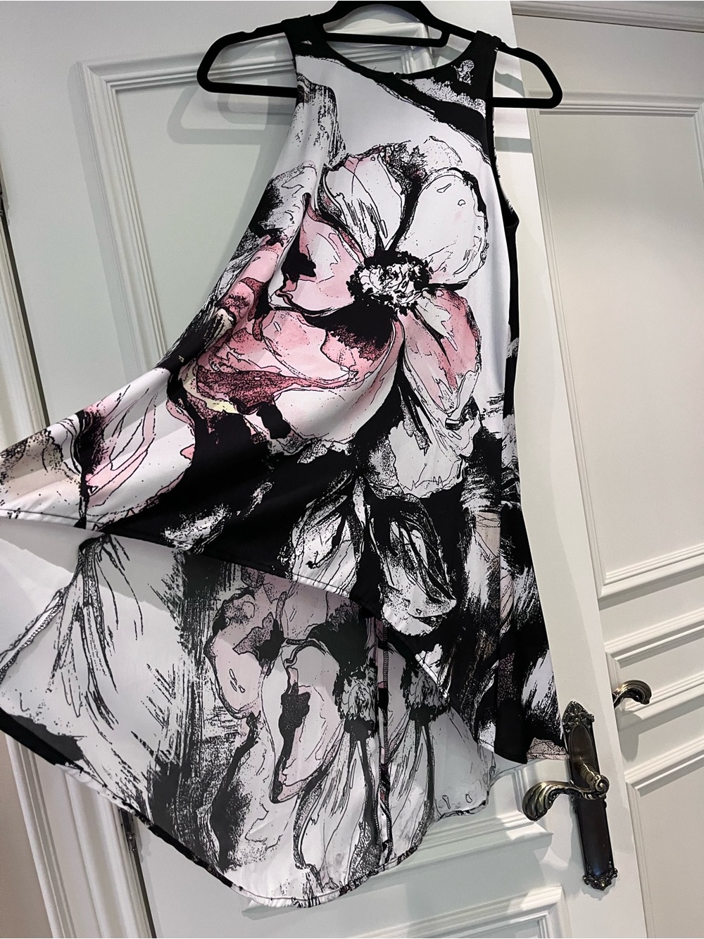 Floral Print Sleeveless Midi Dress - Pink & Black